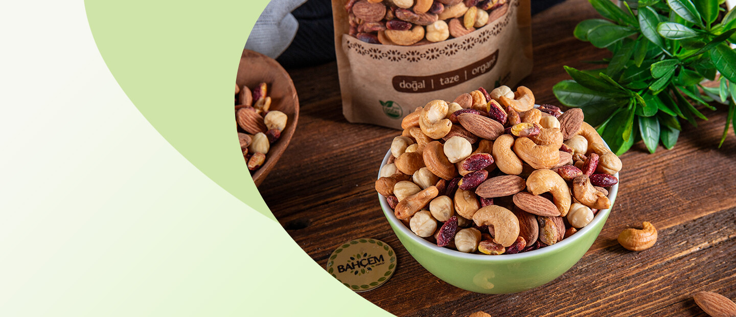 <span class="sun-text">Bahçem</br>Tazeliğinde</span>